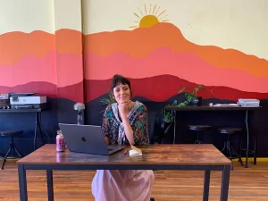 Woman with day pass membership to Turtleback Coworking